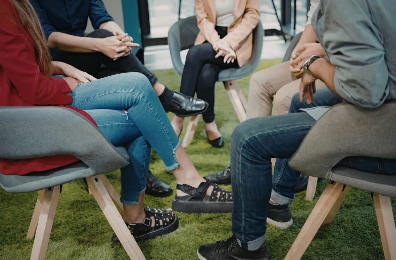 Discover the quadruple bottom line: Unlocking the future of veterinary sustainability in your practice across animals, people, planet and business. (LVS25)